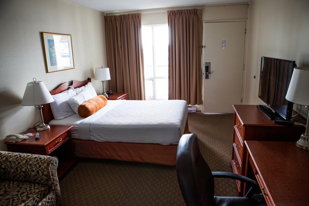 Knights Inn Lethbridge Kültér fotó